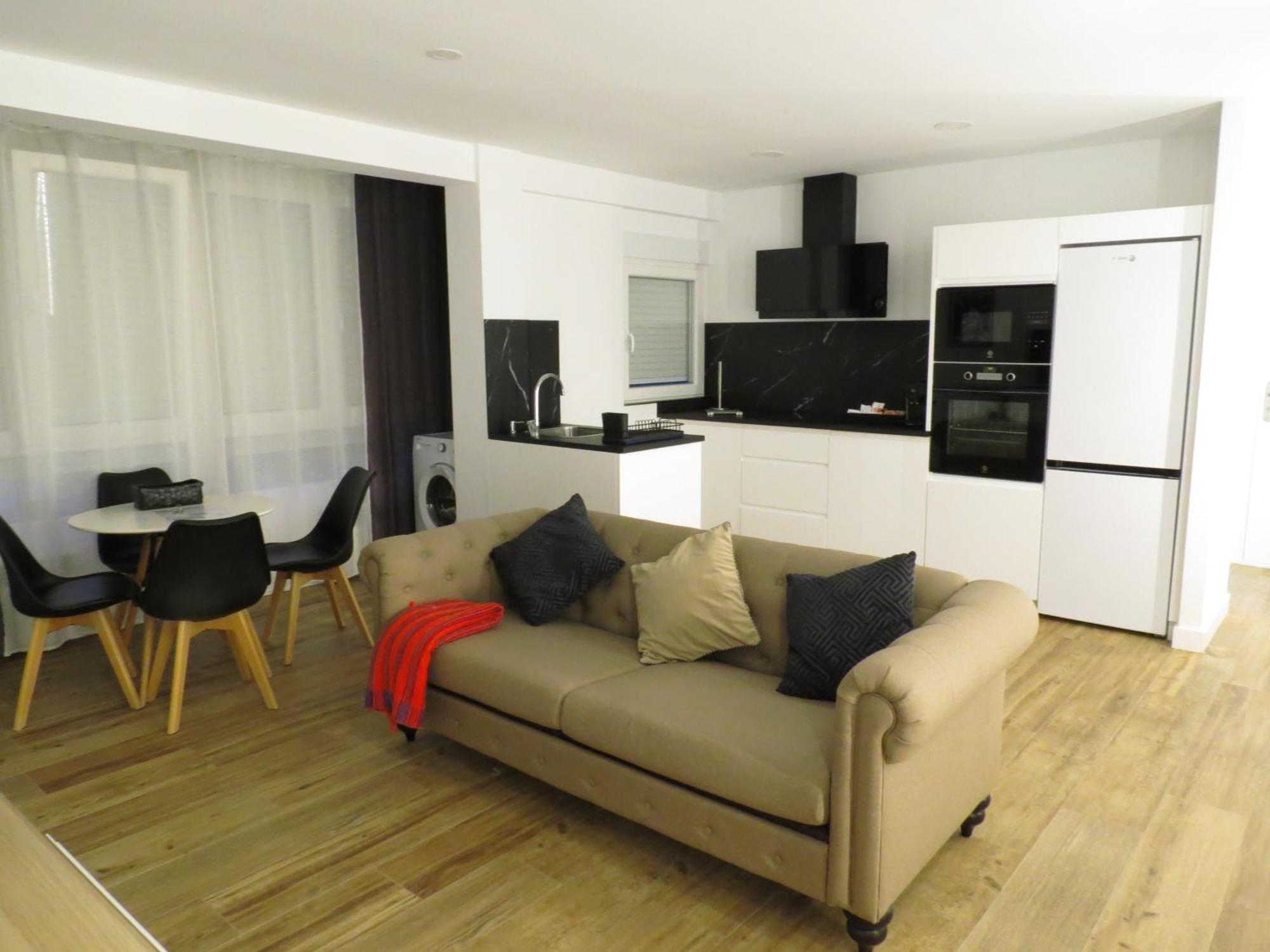 Apartamento Aires Del Norte, Con Ascensor Y Wifi Gratis 桑坦德 外观 照片